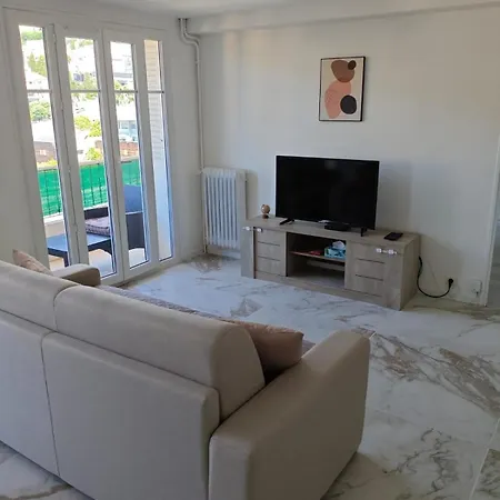 Appartement F2 Proche Des Transports Nice